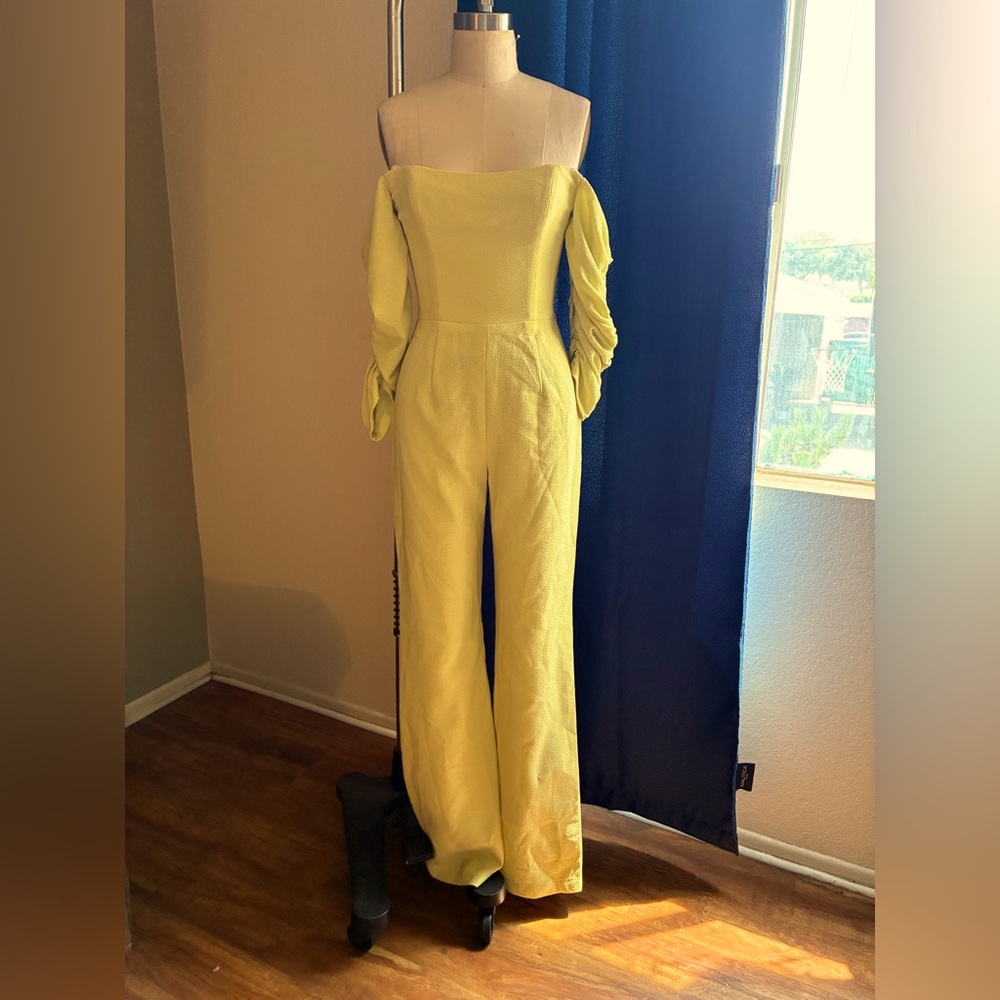 Elegant pastel Off-Shoulder Jumpsuit